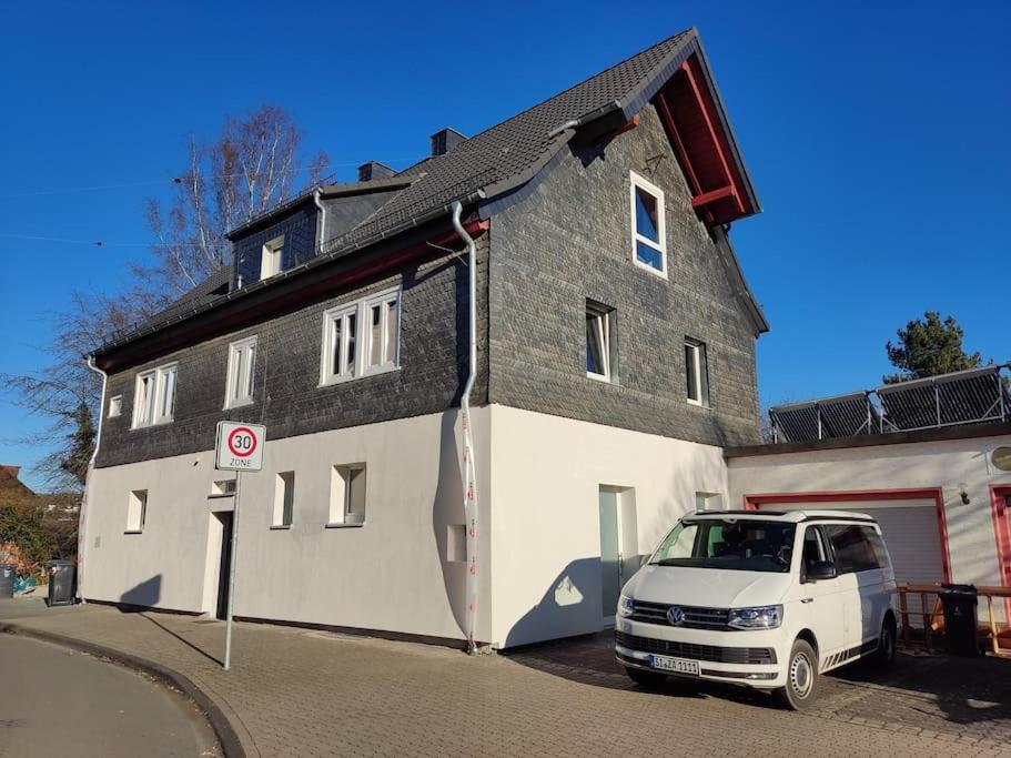Kinderklinik, 600M Zum Bahnhof 2B Siegen Kültér fotó